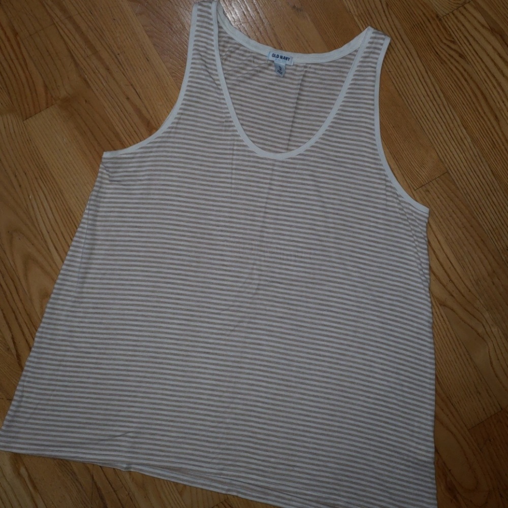 🎈SALE🎈Old navy striped tank xl
